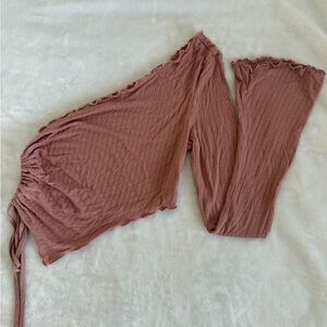 One-Shoulder Ribbed Top in Mauve